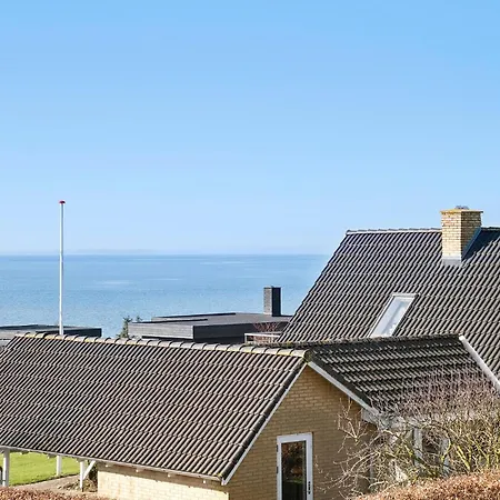 Gorgeous In With Kitchen